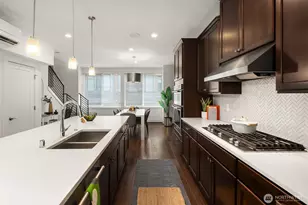 927 W McGraw St, Seattle, WA 98119 - Photo 12