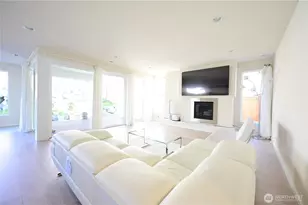 16327 25th St E, Lake Tapps, WA 98391 - Photo 4