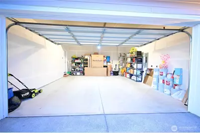 16327 25th St E, Lake Tapps, WA 98391 - Photo 32