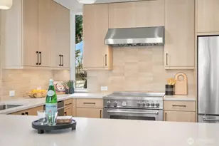 2851 NW 70th St, Seattle, WA 98117 - Photo 6