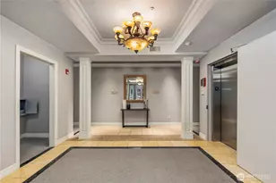 10398 NE 17th St, Bellevue, WA 98004 - Photo 6