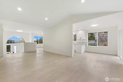 422 E Titus, Kent, WA 98030 - Photo 6