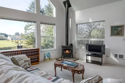 169 Octopus Avenue NE, Ocean Shores, WA 98569 - Photo 10