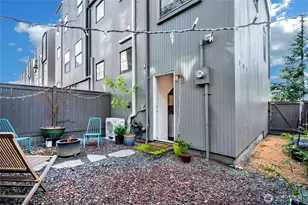 2364 Fairview Ave E, Seattle, WA 98102 - Photo 26