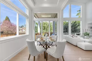 11262 SE 61st Pl, Bellevue, WA 98006 - Photo 12