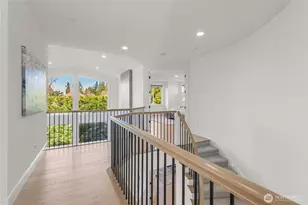 11262 SE 61st Pl, Bellevue, WA 98006 - Photo 24