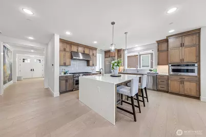 11262 SE 61st Place, Bellevue, WA 98006 - Photo 8