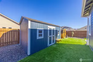 444 Hilltop Pl, Chelan, WA 98816 - Photo 34