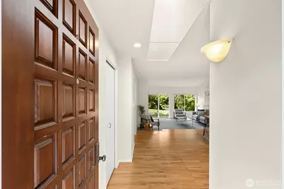 11917 Stendall Place N, Seattle, WA 98133 - Photo 2