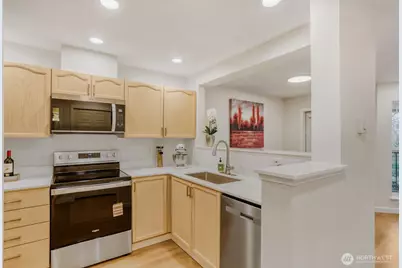 5000 NW Village Park Dr #A105, Issaquah, WA 98027 - Photo 12