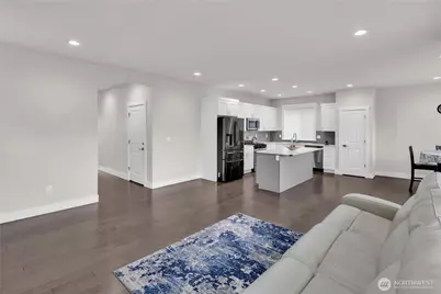 423 205th Street SW #B, Lynnwood, WA 98036 - Photo 14