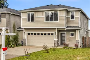 423 205th St SW, Lynnwood, WA 98036 - Photo 2