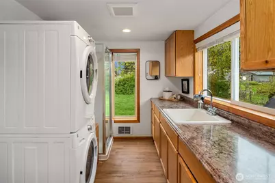 16009 Broadway Avenue, Snohomish, WA 98296 - Photo 20