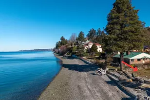 702 S 280th St, Des Moines, WA 98198 - Photo 1