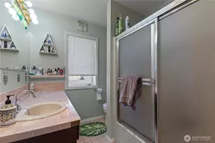 1471 Florence St, Enumclaw, WA 98022 - Photo 14