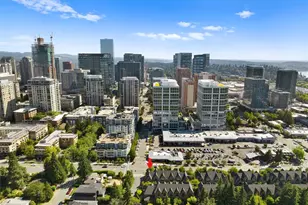 10590 NE 12th St, Bellevue, WA 98004 - Photo 30