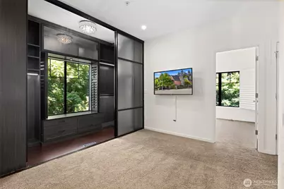 10590 NE 12th Street #106, Bellevue, WA 98004 - Photo 20