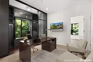 10590 NE 12th St, Bellevue, WA 98004 - Photo 4