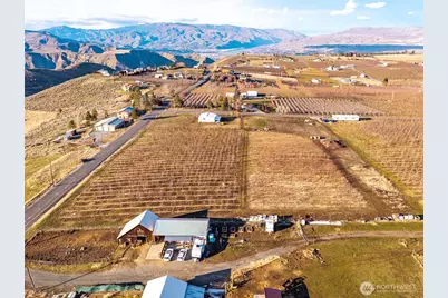 4105 Jim Smith Road, Wenatchee, WA 98801 - Photo 6