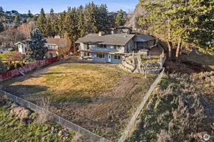 514 N Ash St, Omak, WA 98841 - Photo 1