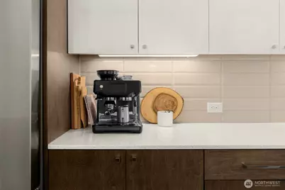 1638 20th Avenue #B, Seattle, WA 98122 - Photo 10