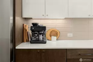 1638 20th Ave, Seattle, WA 98122 - Photo 10