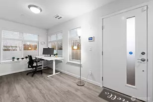 18813 Beardslee Blvd, Bothell, WA 98011 - Photo 4