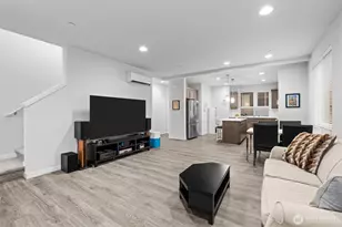 18813 Beardslee Blvd, Bothell, WA 98011 - Photo 10