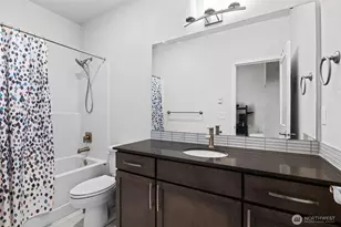 18813 Beardslee Blvd, Bothell, WA 98011 - Photo 18