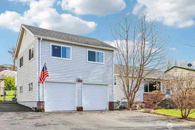 4913 W Sunnyside Boulevard, Marysville, WA 98270 - Photo 2