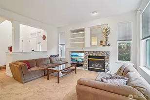 722 239th Ln SE, Sammamish, WA 98074 - Photo 4