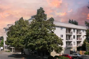 12050 15th Ave NE, Seattle, WA 98125 - Photo 12