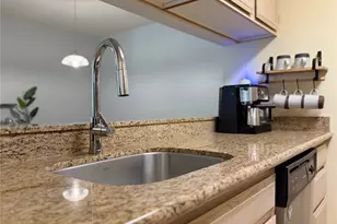 12050 15th Ave NE, Seattle, WA 98125 - Photo 6