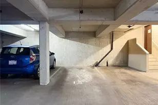 12050 15th Ave NE, Seattle, WA 98125 - Photo 16