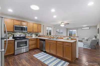 11629 58th Drive NE, Marysville, WA 98271 - Photo 6