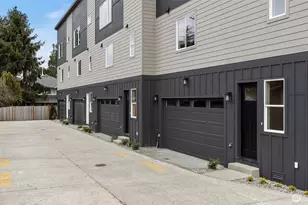 225 106th St SW, Everett, WA 98204 - Photo 2