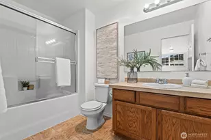 1411 Evergreen Park Dr SW, Olympia, WA 98502 - Photo 14