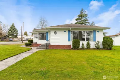 1416 Front Street, Lynden, WA 98264 - Photo 2