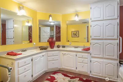 6680 NE Aquarius Lane, Bremerton, WA 98311 - Photo 18