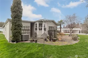 6680 NE Aquarius Ln, Bremerton, WA 98311 - Photo 30