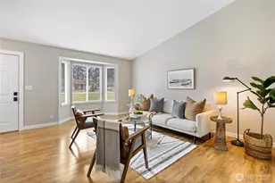 211 105th St SE, Everett, WA 98208 - Photo 2