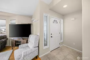 1816 NE 3rd St, East Wenatchee, WA 98802 - Photo 4