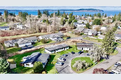 814 5th St, Steilacoom, WA 98388 - Photo 1