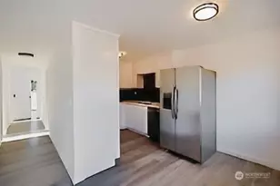 814 5th St, Steilacoom, WA 98388 - Photo 10