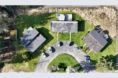 814 5th St, Steilacoom, WA 98388 - Photo 4