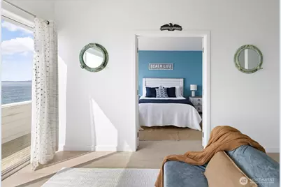 2507 W Beach Road, Oak Harbor, WA 98277 - Photo 22