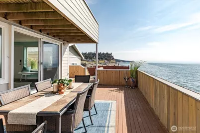 2507 W Beach Road, Oak Harbor, WA 98277 - Photo 28