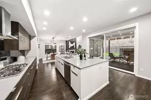 13221 181st Ave Ct E, Bonney Lake, WA 98391 - Photo 16