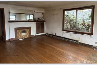 9208 17th Avenue SW, Seattle, WA 98106 - Photo 2
