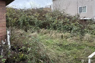 9208 17th Avenue SW, Seattle, WA 98106 - Photo 10